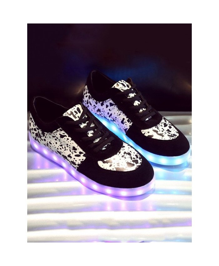 Trendy Women's Sneakers With Lighted And Print Design Black 